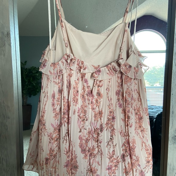 Gently Used Lauren Conrad Top - Picture 5 of 5